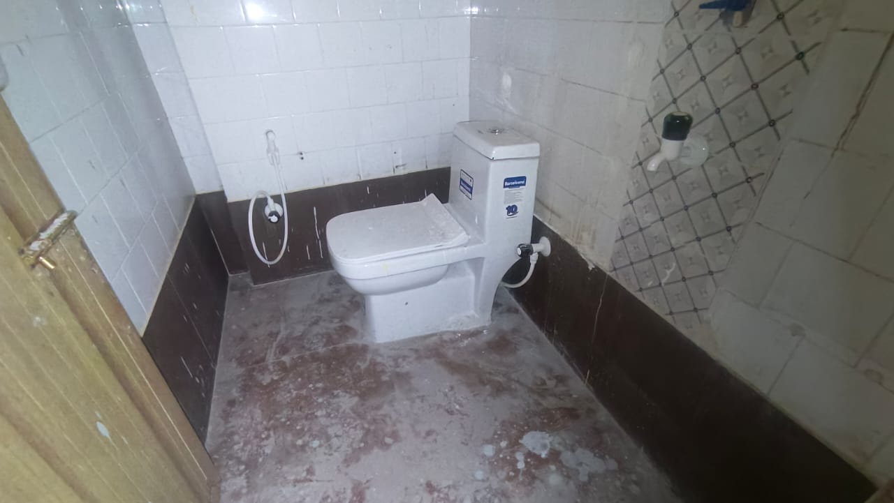 Unfurnished 3bhk in Rehabari, Guwahati, Assam, India for Rent